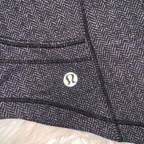 Lululemon athletica jacket half zip sz 4 - Picture 8 of 9